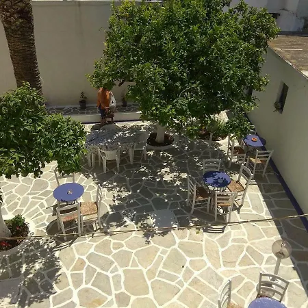 Old Harbor Apartments Spetses Town Exterior photo